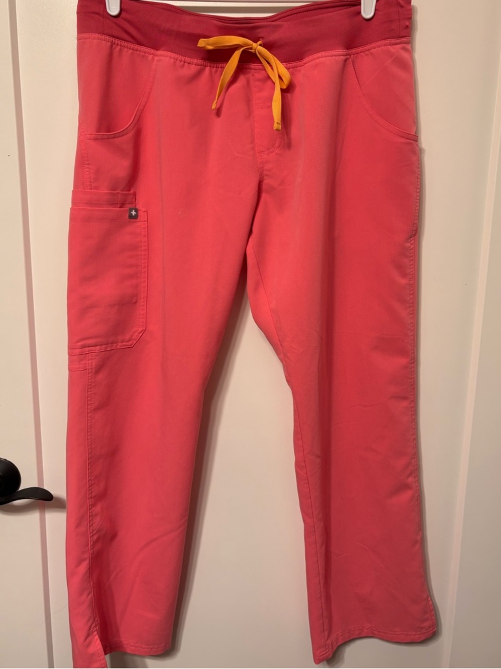 FIGS Technical Collection NEON pink Kade pants